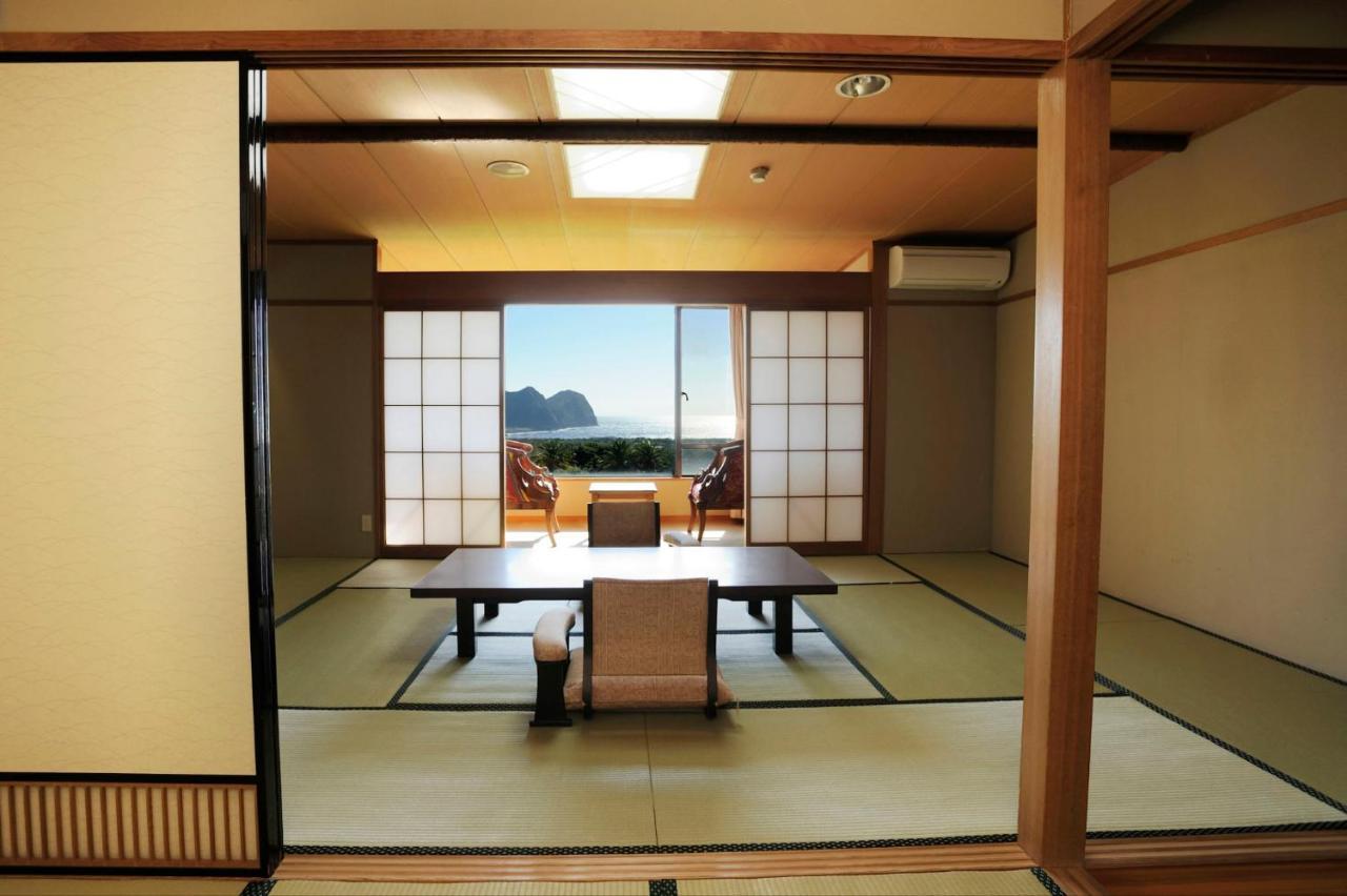 Hachijo View Hotel ภายนอก รูปภาพ